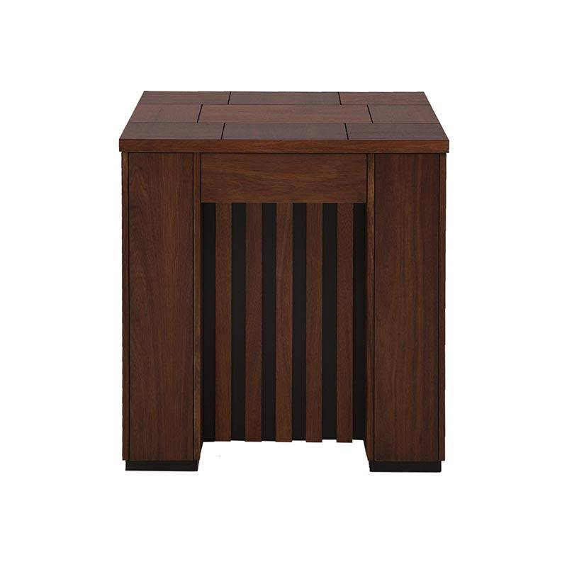 Mesa lateral Bourbon de madera de pino con acabado en color café, tamaño 60x64x60 cm, de la marca deurope.com.mx.