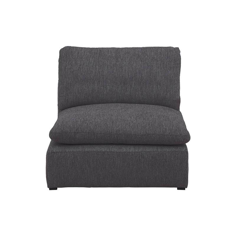 Sillón central de la sala Nube de deurope.com.mx, en tela beige con textura suave y estructura de madera de pino.