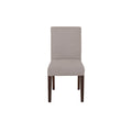 Silla de comedor Ikaro de Deurope, con estructura moderna y asiento acolchado, en ambiente de comedor elegante y luminoso.