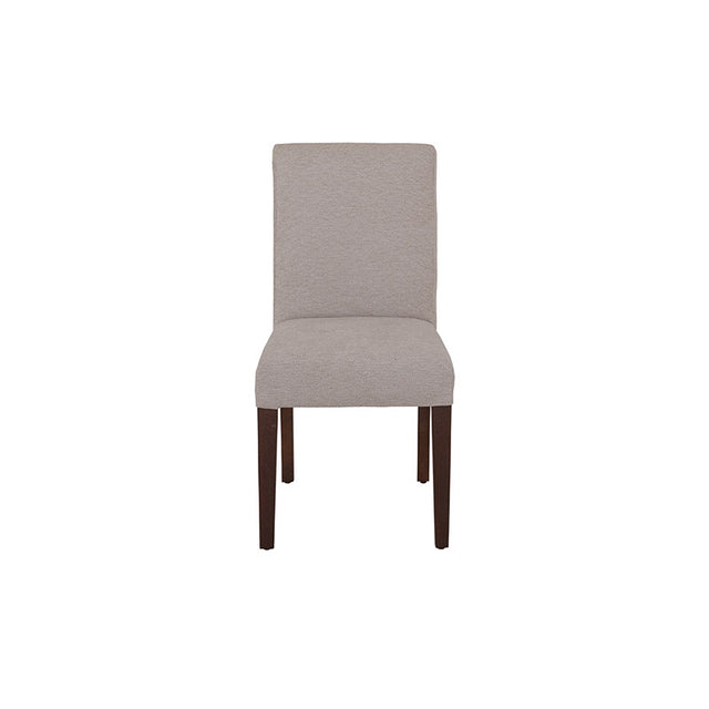 Silla de comedor Ikaro de Deurope, con estructura moderna y asiento acolchado, en ambiente de comedor elegante y luminoso.