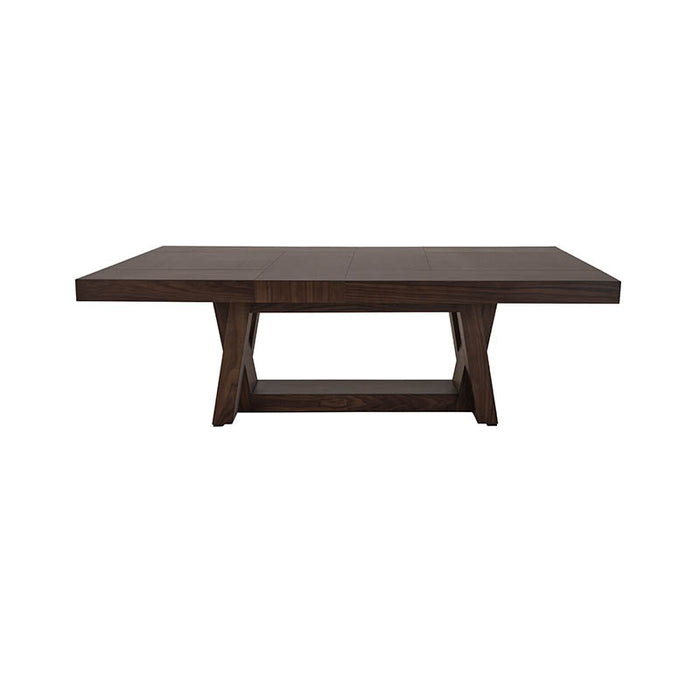 Mesa de comedor Toledo de Deurope.com.mx, superficie de madera y estructura robusta en ambiente moderno.