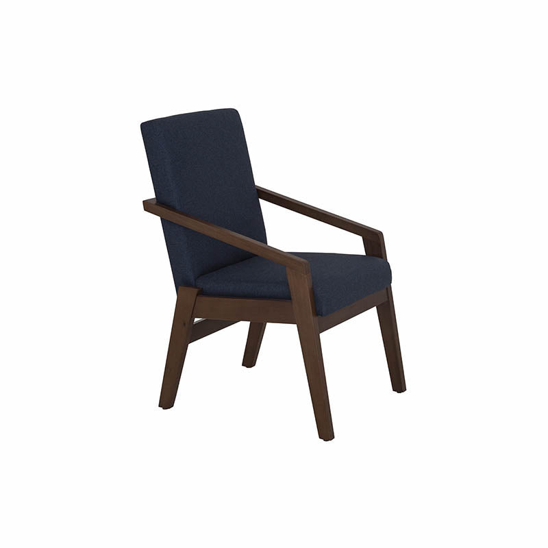 Silla de comedor Toledo deurope.com.mx con estructura moderna y asiento acolchado en color gris claro.
