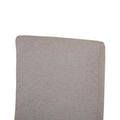 Silla de comedor Ikaro de Deurope.com.mx con estructura moderna y asiento acolchado en color neutro.