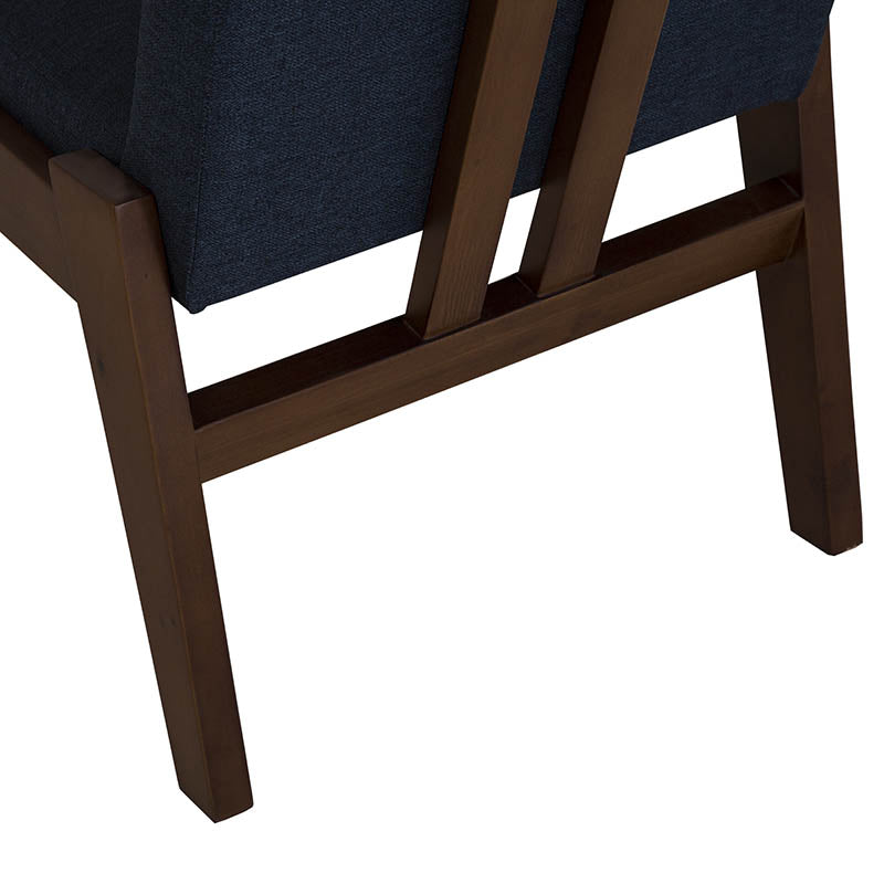 Silla de comedor Toledo deurope.com.mx en madera con respaldo y asiento acolchado, diseño elegante y moderno para comedor.