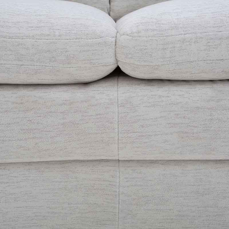 Love Seat Chloe Color Marfil  09