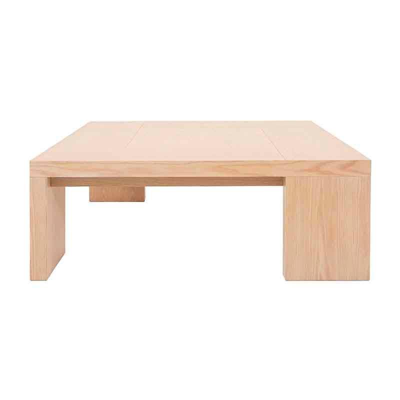 Mesa de centro Ripol D’europe en madera enchapada en encino, estilo industrial, con superficie clara y dimensiones de 120x45x120 cm.