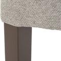 Banca para comedor Amara de Deurope en color café tabaco, de madera de pino con asiento y respaldo cómodos.