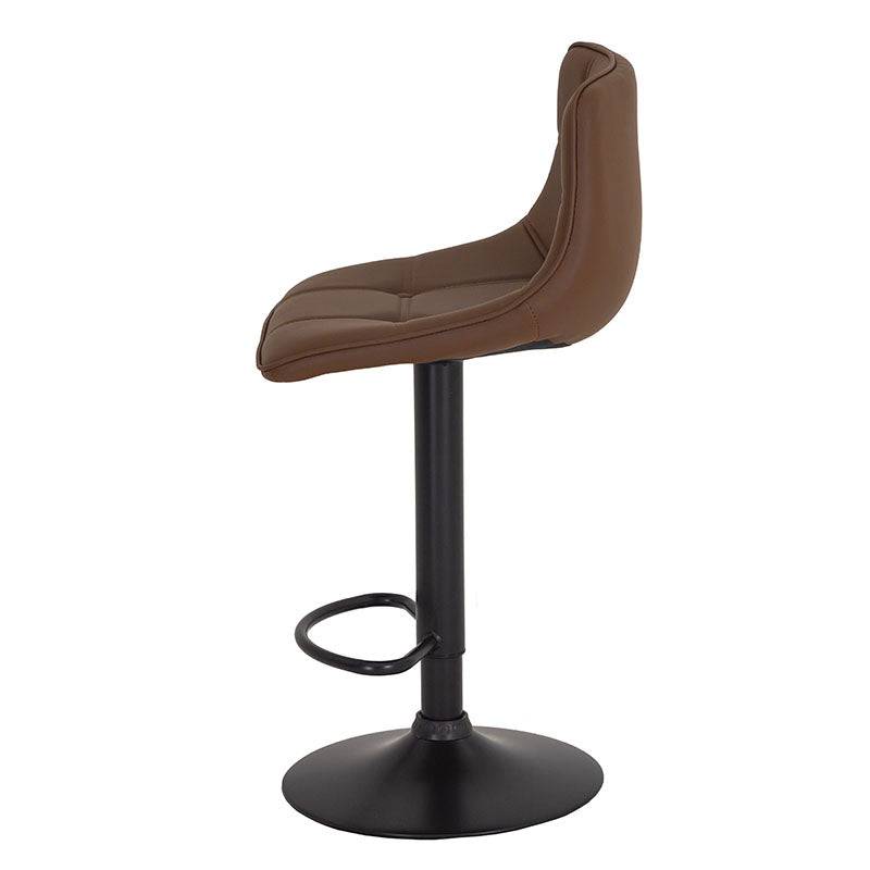 Banco Ascua deurope.com.mx con base de cromo, asiento de madera termoformada y tapizado leather touch en color café.