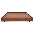 Base de cama Arezzo de madera natural clara con chapa de tzalam, de 209 cm de ancho, 32 cm de alto y 198 cm de fondo.