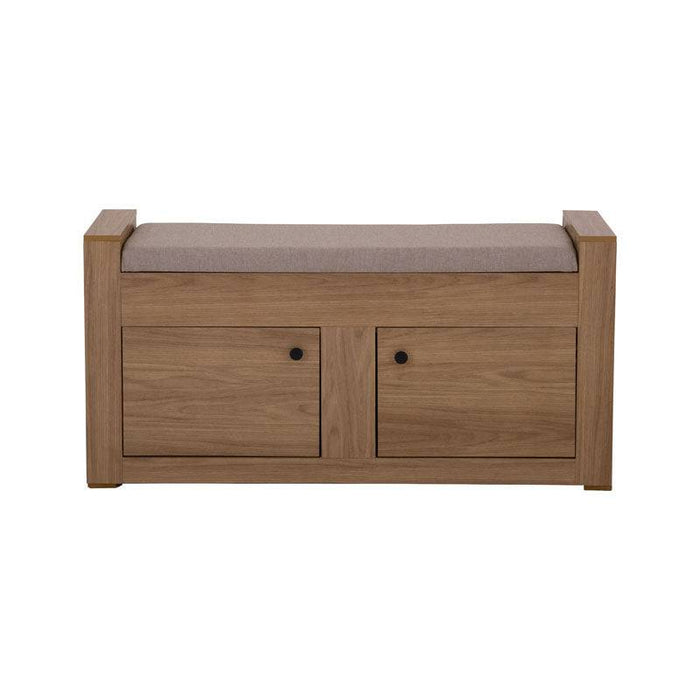 Baúl Allure de madera MDF con acabado en melamina, 120 cm de ancho y 65 cm de alto, en color natural.