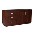Bufetera Quebec de Deurope en madera de nogal, encino y okume, con acabado en chapa de encino, estilo moderno y elegante.