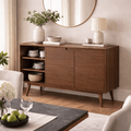 Buffet Balam de la marca deurope.com.mx, bufetera moderna de madera con puertas y compartimentos para almacenamiento.