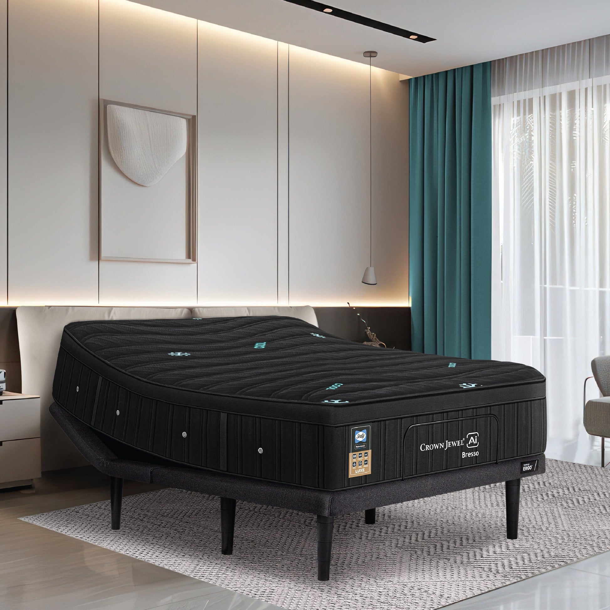 Colchón eléctrico Queen Size de Deurope con tela antiácaros y antibacterial, junto a base eléctrica, vista frontal.