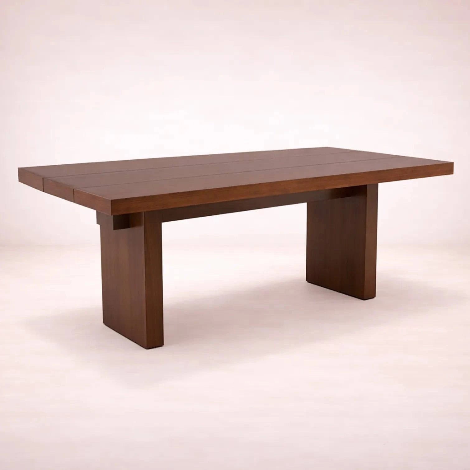 Juego de comedor Quetzal de 7 piezas en madera nogal y industrial, con mesa de 200 cm de largo y sillas a juego.
