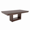 Mesa de comedor Creta II de madera de chapa de okume en color tabaco con 210 cm de largo, 75 cm de alto y 115 cm de fondo.