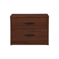Cómoda Bourbon de madera de pino en tono café, con puertas y cajones en un diseño elegante y funcional.