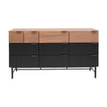 Cómoda Jess de madera de pino y chapa de nogal en color negro, con 140 cm de ancho y 80 cm de alto, frente de madera.