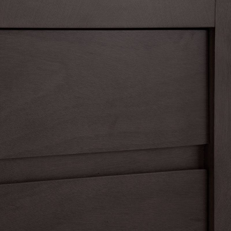Cómoda Mond de madera con acabado en chapa de caoba, frentes de mármol y diseño elegante, mide 160 cm de ancho, 80 cm de alto.