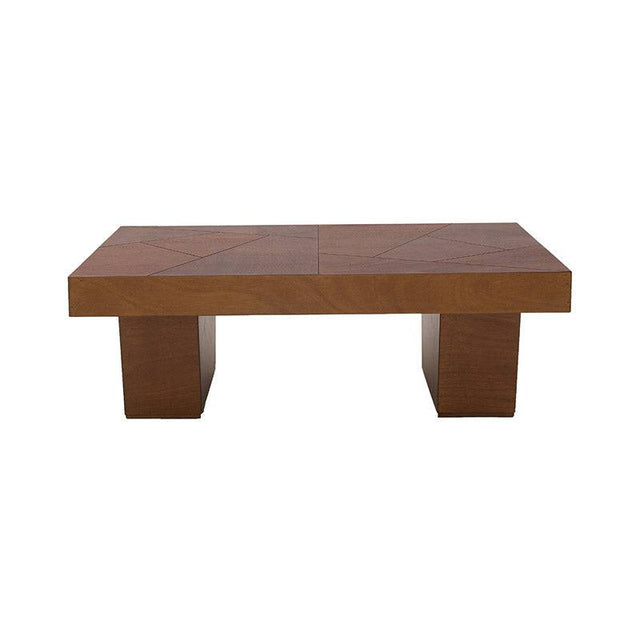 Mesa de centro Quetzal de madera de nogal, chapa de okumé, superficie en color café, con dimensiones de 120x80x42 cm.