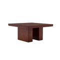 Mesa de comedor Siena de madera en color almendra, con superficie rectangular de 150 cm por 75 cm.