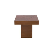 Mesa lateral Quetzal deurope.com.mx, con acabado en chapa de okume y diseño en color café, frente de 60 cm, altura de 52 cm.