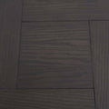 Mesa lateral Ripol de estilo industrial en madera enchapada en encino, color gris ash oscuro, con dimensiones de 60x55x60 cm.