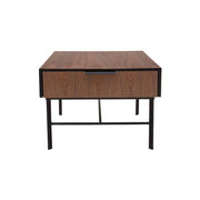Mesa lateral Jess de madera de pino y chapa de nogal en acabado negro, con dimensiones de 60x55x60 cm, deurope.com.mx