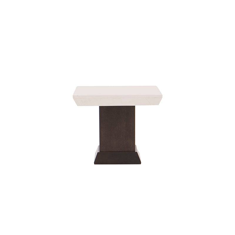 Mesa lateral Mond de madera con chapa de caoba y cubierta de mármol en color tabaco, tamaño 60x50x60 cm.