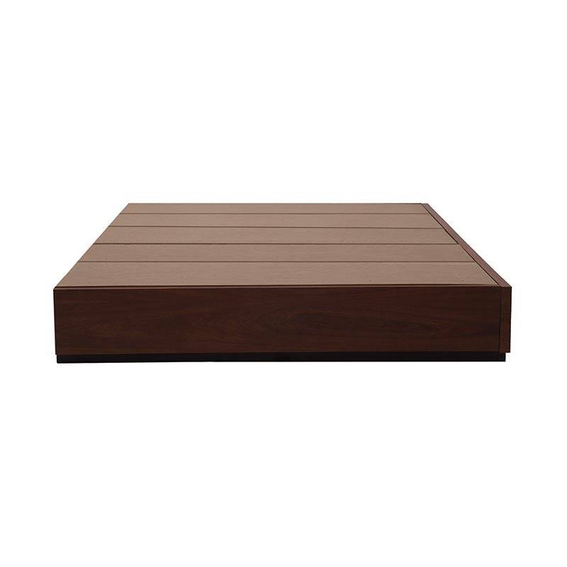 Base de cama Bourbon de madera de pino en color café, con estructura resistente y diseño elegante para dormitorios modernos.
