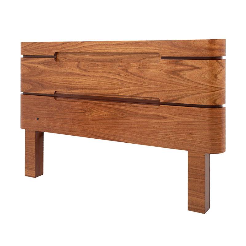 Cabecera Arezzo de estilo moderno en color claro, diseñada por deurope.com.mx para recámaras elegantes y cómodas.