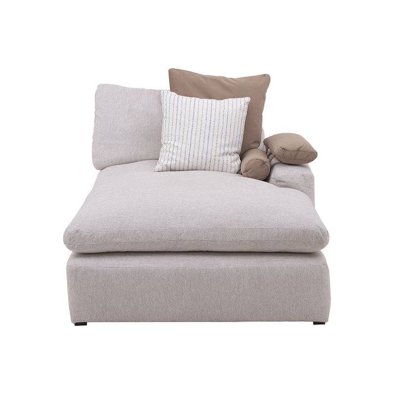 Sala Nube Chaise de Deurope en tela beige, vista frontal, con estructura de madera de pino y textura suave.