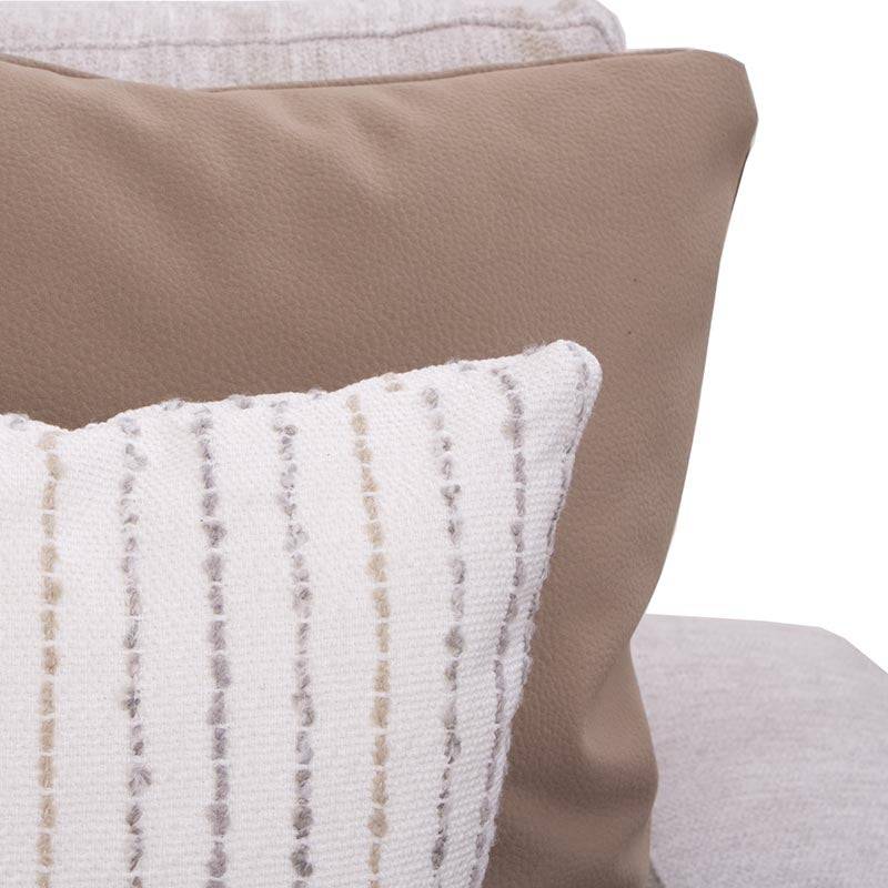 Sillón lateral Sala Nube deurope.com.mx en tela beige con brazo derecho, estructura de madera de pino, tamaño 124x92x103 cm.