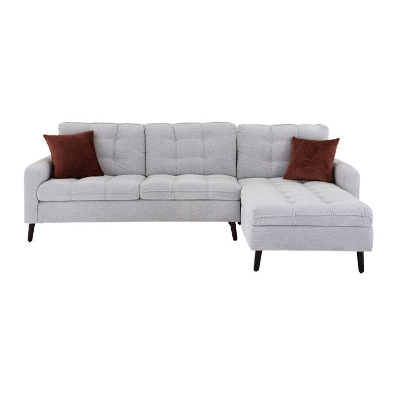 Sala Eugenia con chaise de lujo, sofá moderno en color gris y diseño espacioso, ideal para salas de estar elegantes.