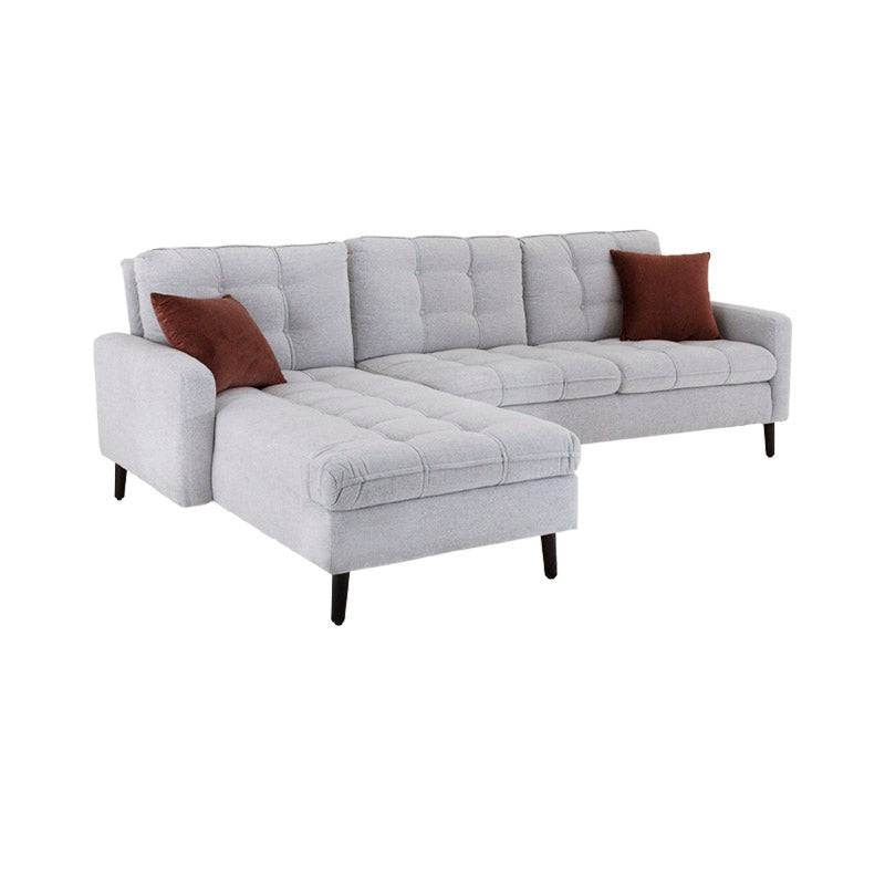Sala Eugenia con chaise de deurope.com.mx, sofá moderno y cómodo con chaise longue en color neutro.