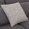 Sofá chaise derecho gris de la sala Jess deurope.com.mx, con cojines cómodos y diseño moderno para sala de estar.