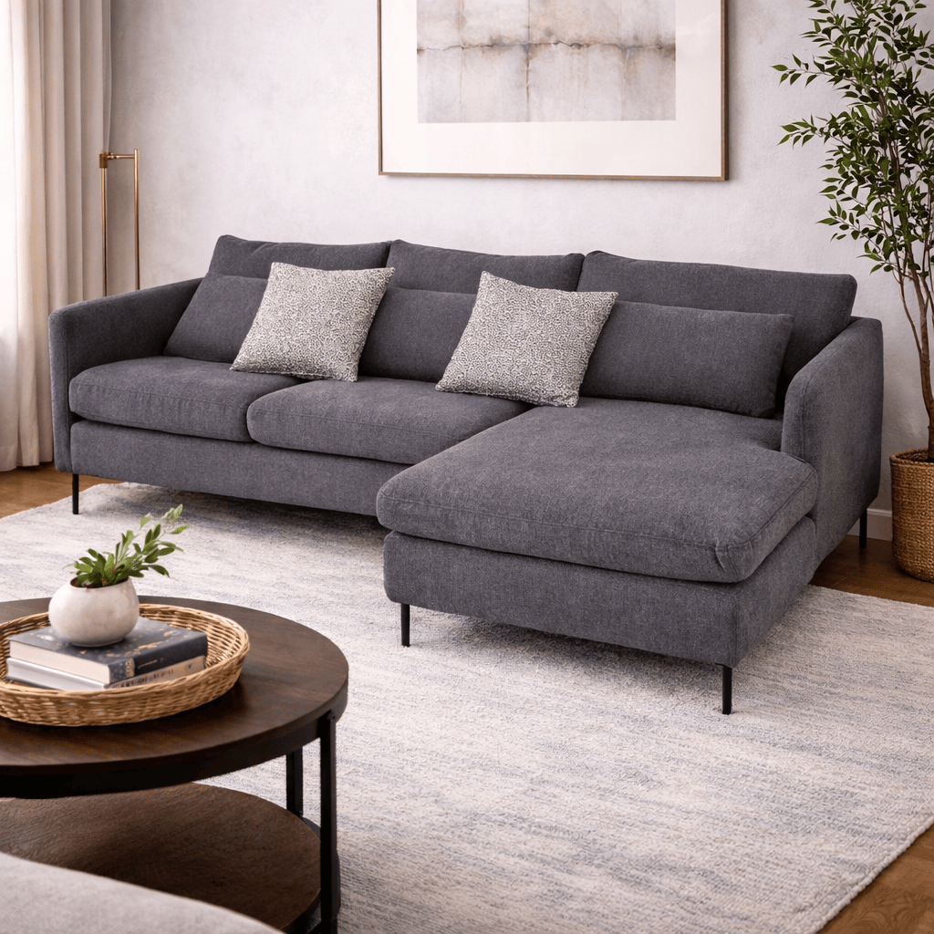 Sala Jess chaise derecha gris de deurope.com.mx, sofá con chaise longue en tela gris y diseño moderno para sala de estar.