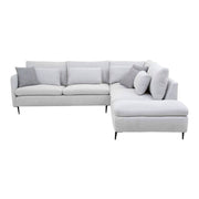 Sala Jess con chaise de tapiz marfil, sofá con chaise longue, deurope.com.mx, estructura y cojines acolchados.