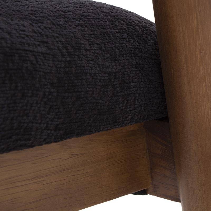 Silla de comedor Montecarlo de couleur café con estructura de madera y tapizado de tela de poliéster, vista frontal.