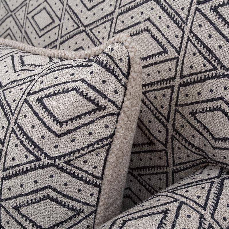 Sillón ocasional Quebec de tejido plano con textura afelpada en color café, frente 78 cm, altura 98 cm, fondo 95 cm