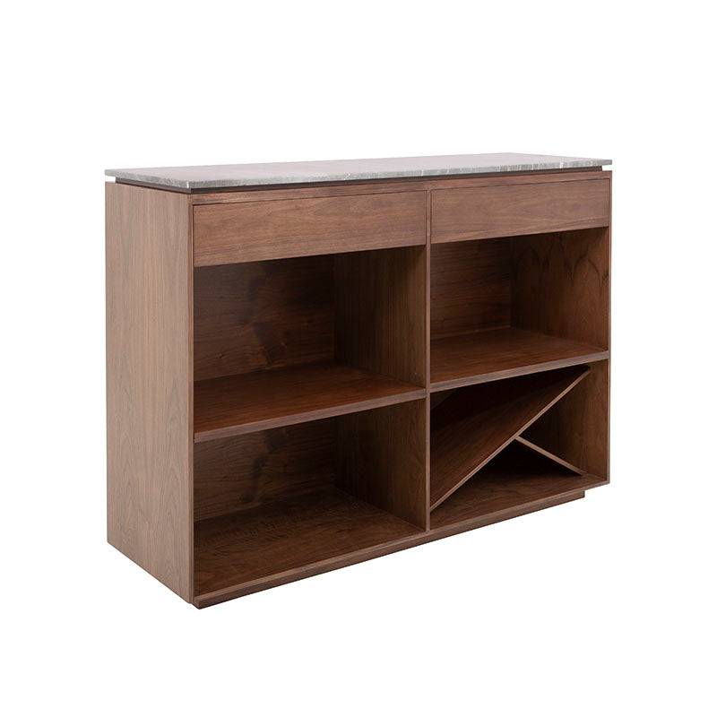 Barras de madera Nogal cubiertas de mármol en color gris, con dimensiones de 140 cm de ancho, 110 cm de alto y 45 cm de fondo.