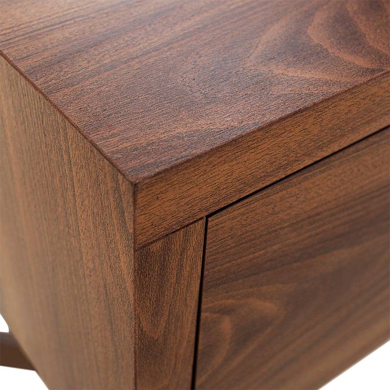 Buro Carolina de madera industrializada en color nogal, frente de 60 cm, alto 50 cm y fondo 37 cm, deupe.com.mx