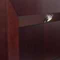 Cabecera Rochelle de Deurope en madera de pino enchapada en maple americano, con acabado en tono nogal, medida 240x158 cm.