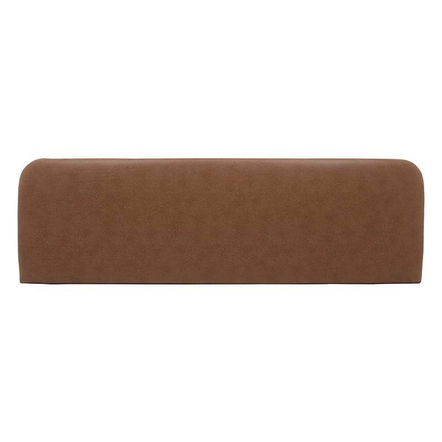 Cabecera húngaro de color terracota claro con tela tipo nobuck, medida 326 cm de ancho, 120 cm de alto y 10 cm de fondo.