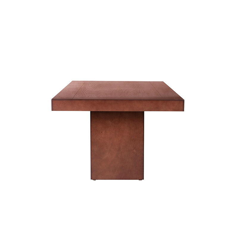 Mesa de comedor Quebec de madera de nogal y encino, con acabado en okume, frente a 210 cm, altura 78 cm y fondo 110 cm.