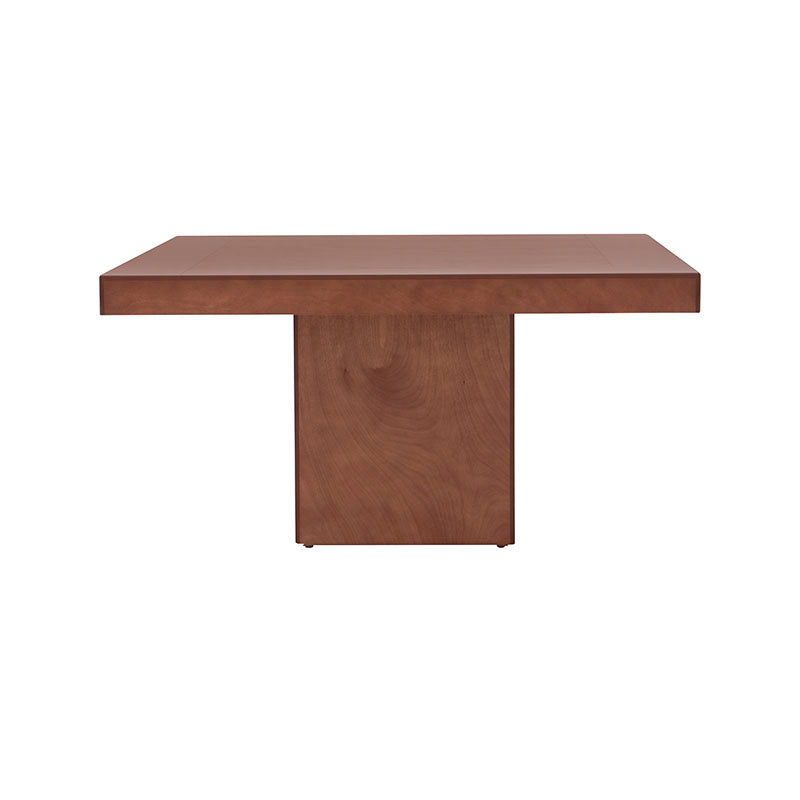 Mesa de comedor Quebec de madera de nogal y chapa de encino y okumé, con acabado en color café, frente a 210 cm.