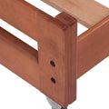 Cama doble Texas de madera de pino con acabado nogal, estructura robusta y diseño elegante en dormitorio moderno.
